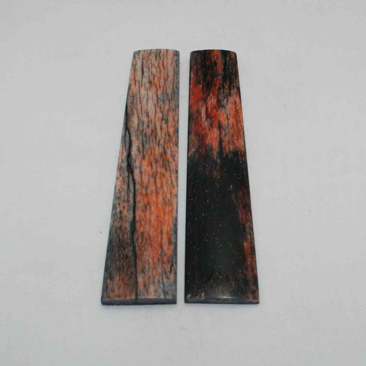 NB103JS27 Giraffe Bone Scales