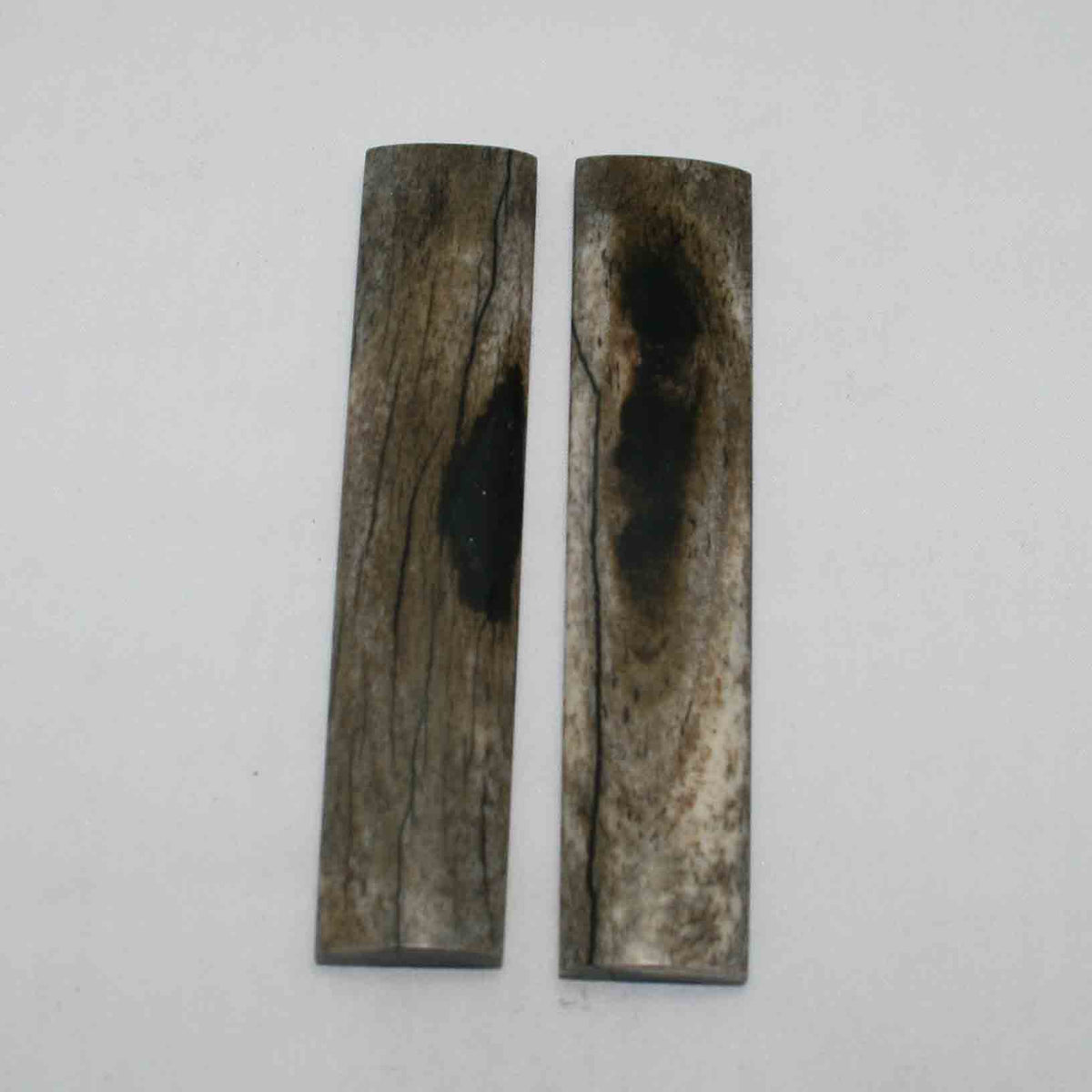 NB103JS32 Giraffe Bone Scales