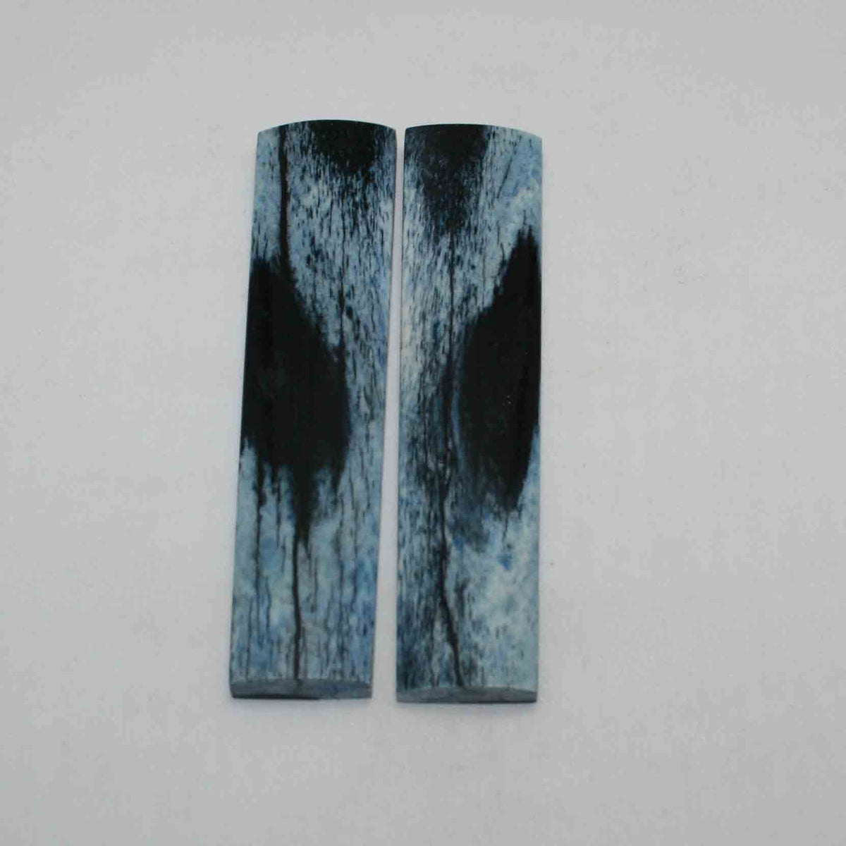 NB103JS35 Giraffe Bone Scales