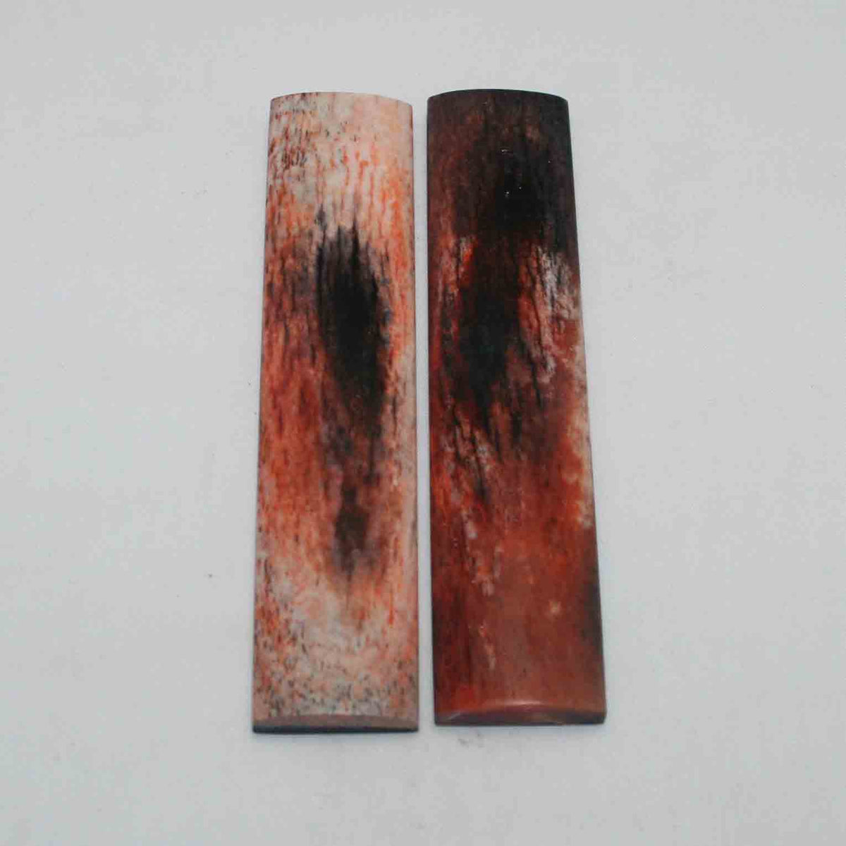 NB103JS37 Giraffe Bone Scales