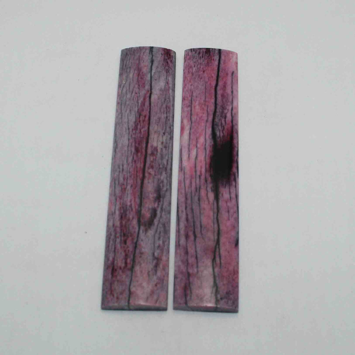 NB103JS48 Giraffe Bone Scales