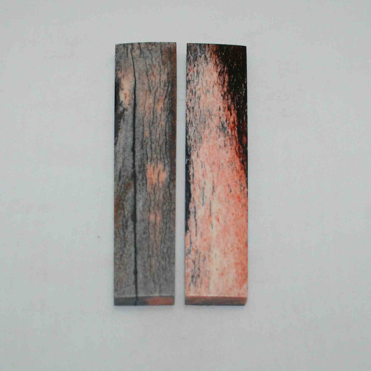 NB103JS76 Giraffe Bone Scales