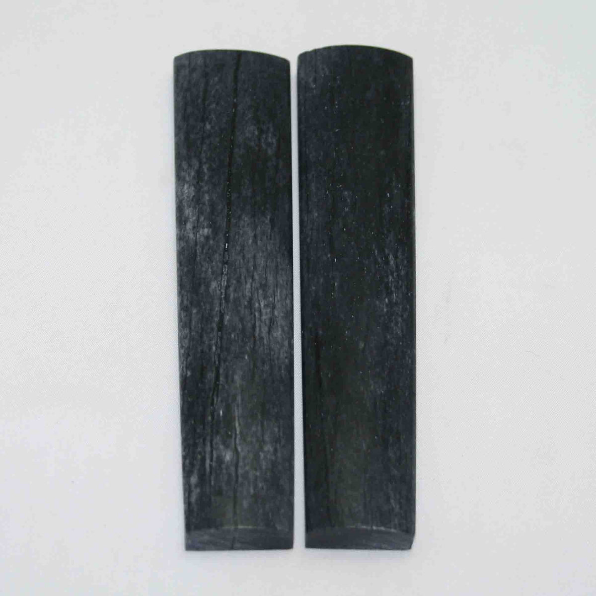 NB103MAN100 Giraffe Bone Scales