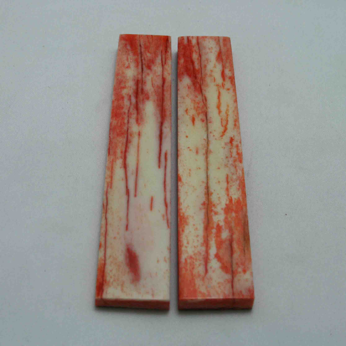 NB103MAN11 Giraffe Bone Scales