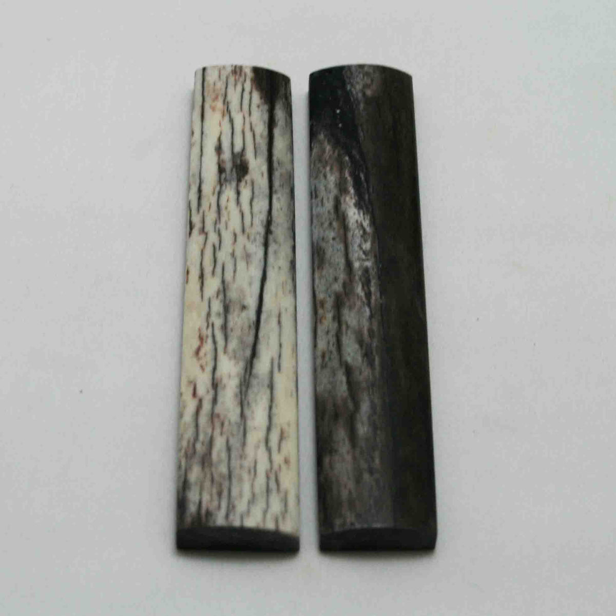 NB103MAN131 Giraffe Bone Scales