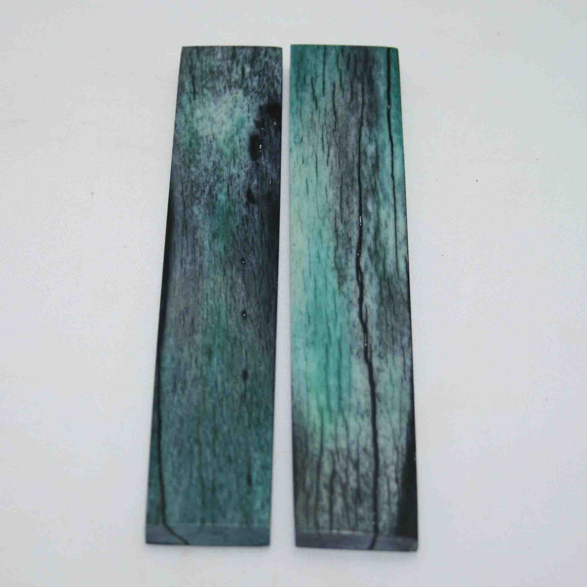 NB103MAN185 Giraffe Bone Scales