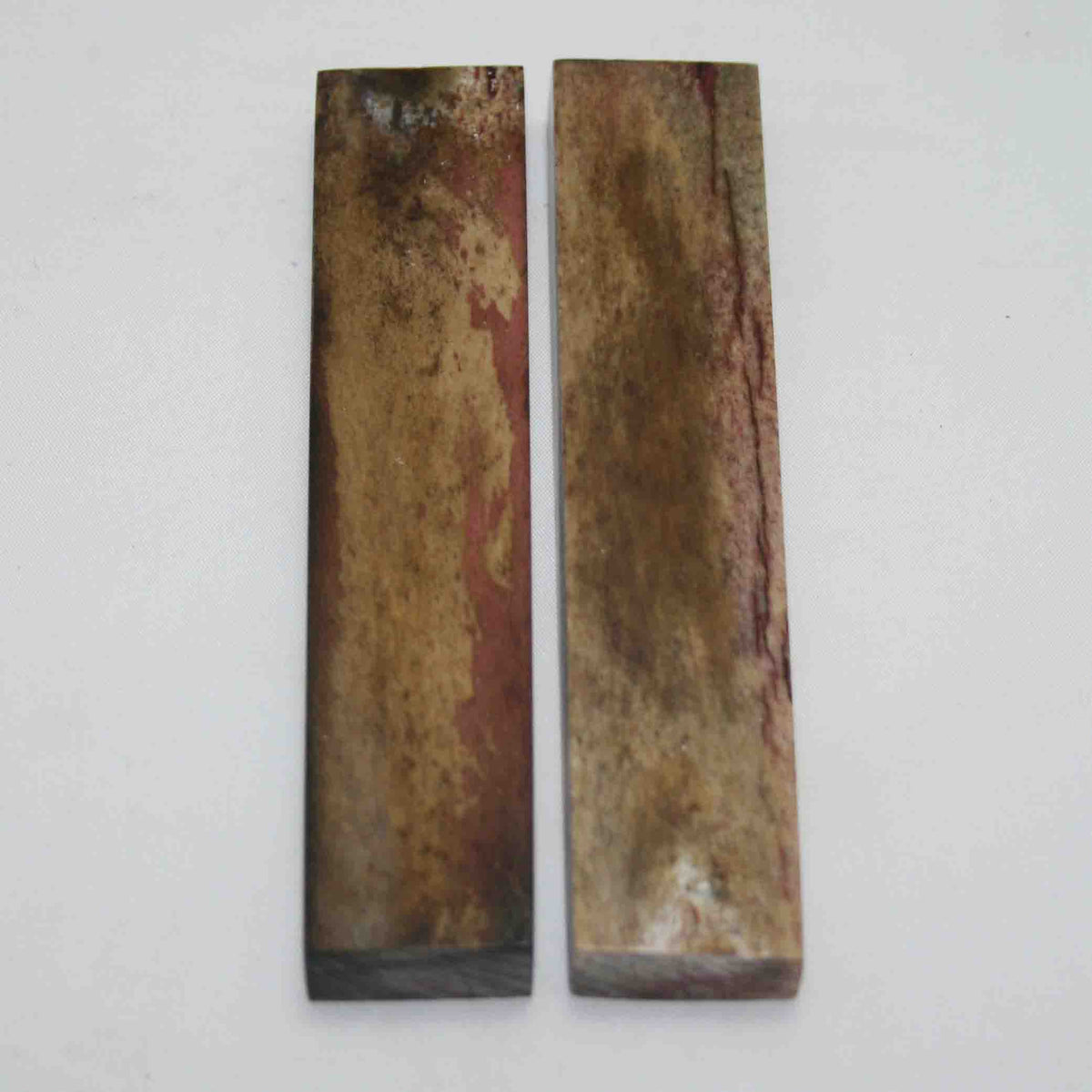 NB103MAN204 Giraffe Bone Scales