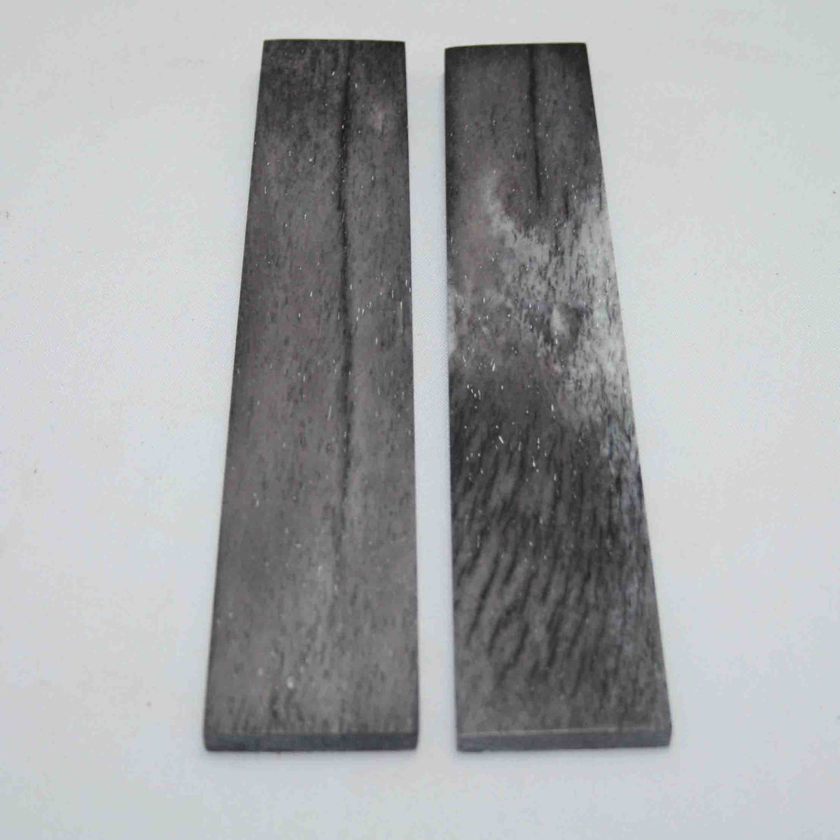 NB103MAN223 Giraffe Bone Scales