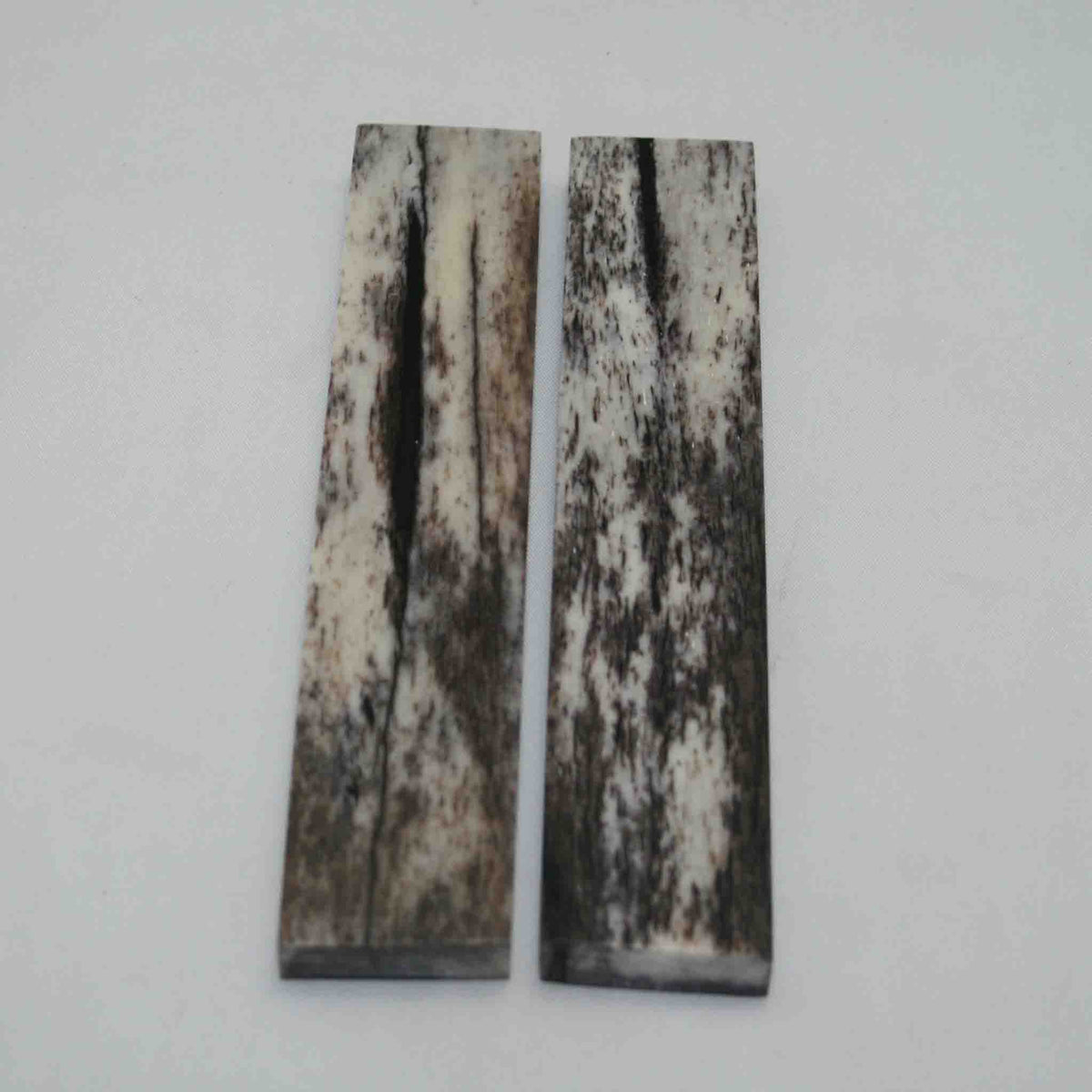 NB103MAN2 Giraffe Bone Scales