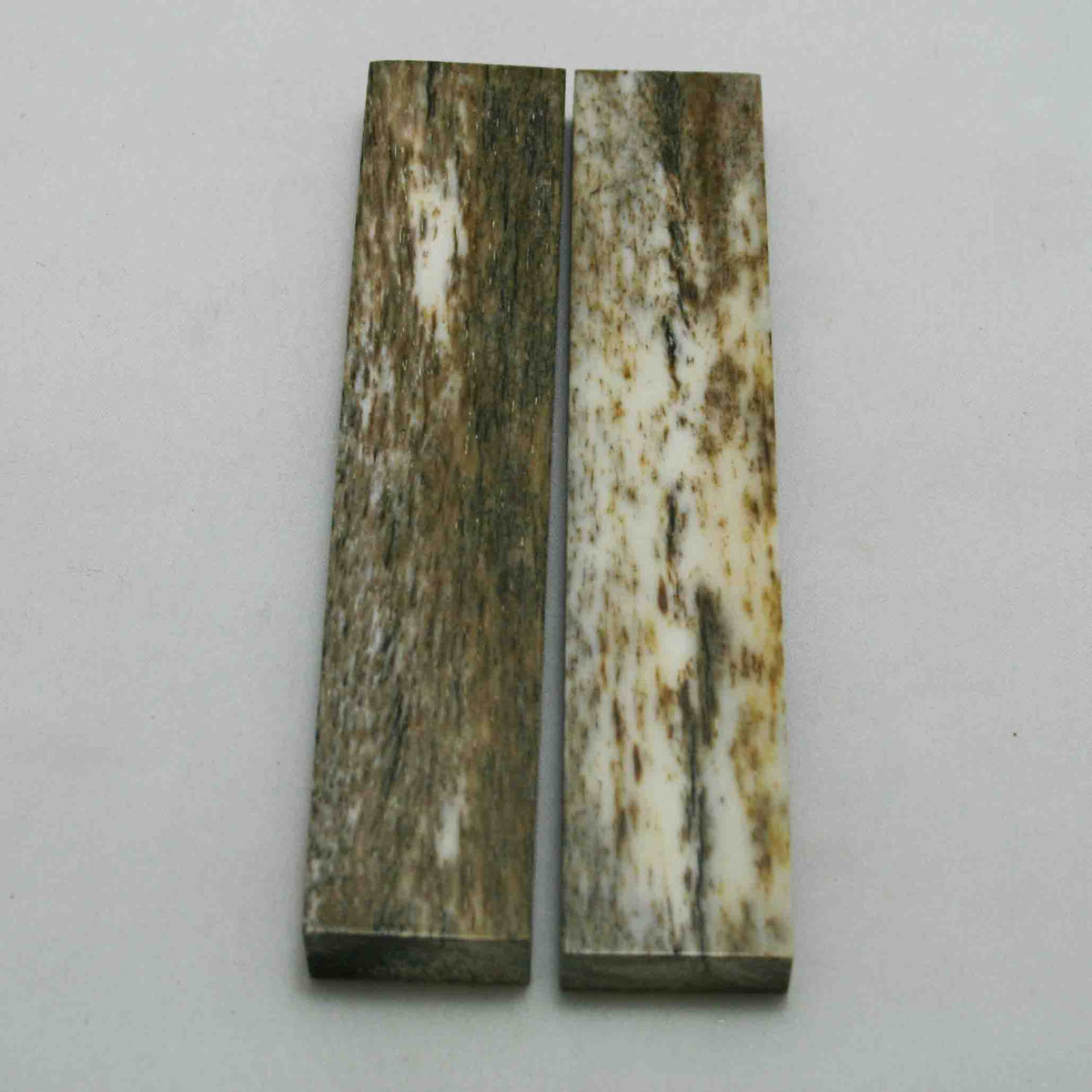 NB103MAN45 Giraffe Bone Scales