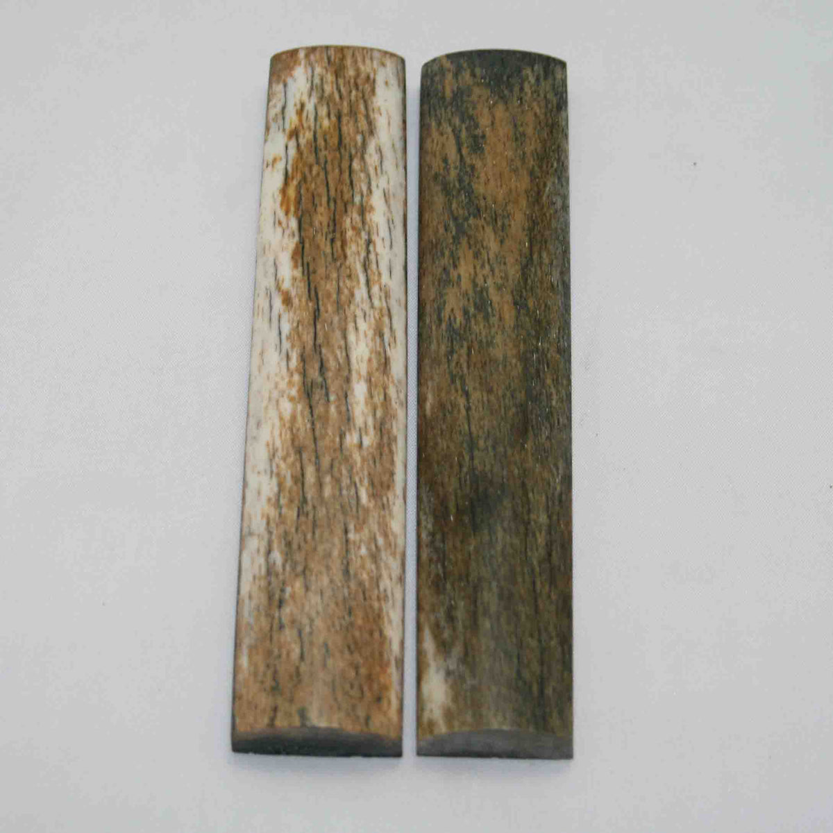 NB103MAN69 Giraffe Bone Scales