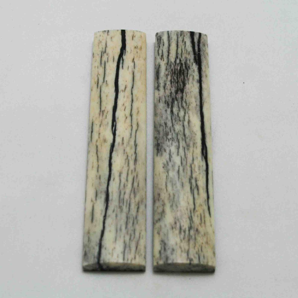 NB103MAN84 Giraffe Bone Scales