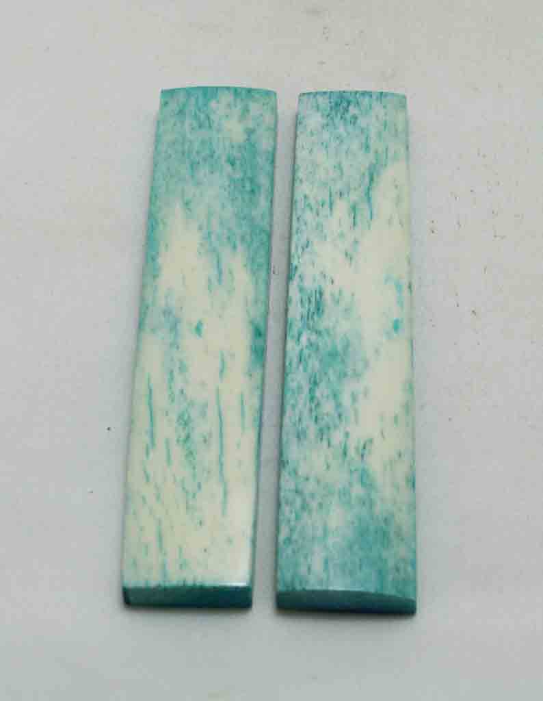 NB103MF63 Giraffe Bone Scales