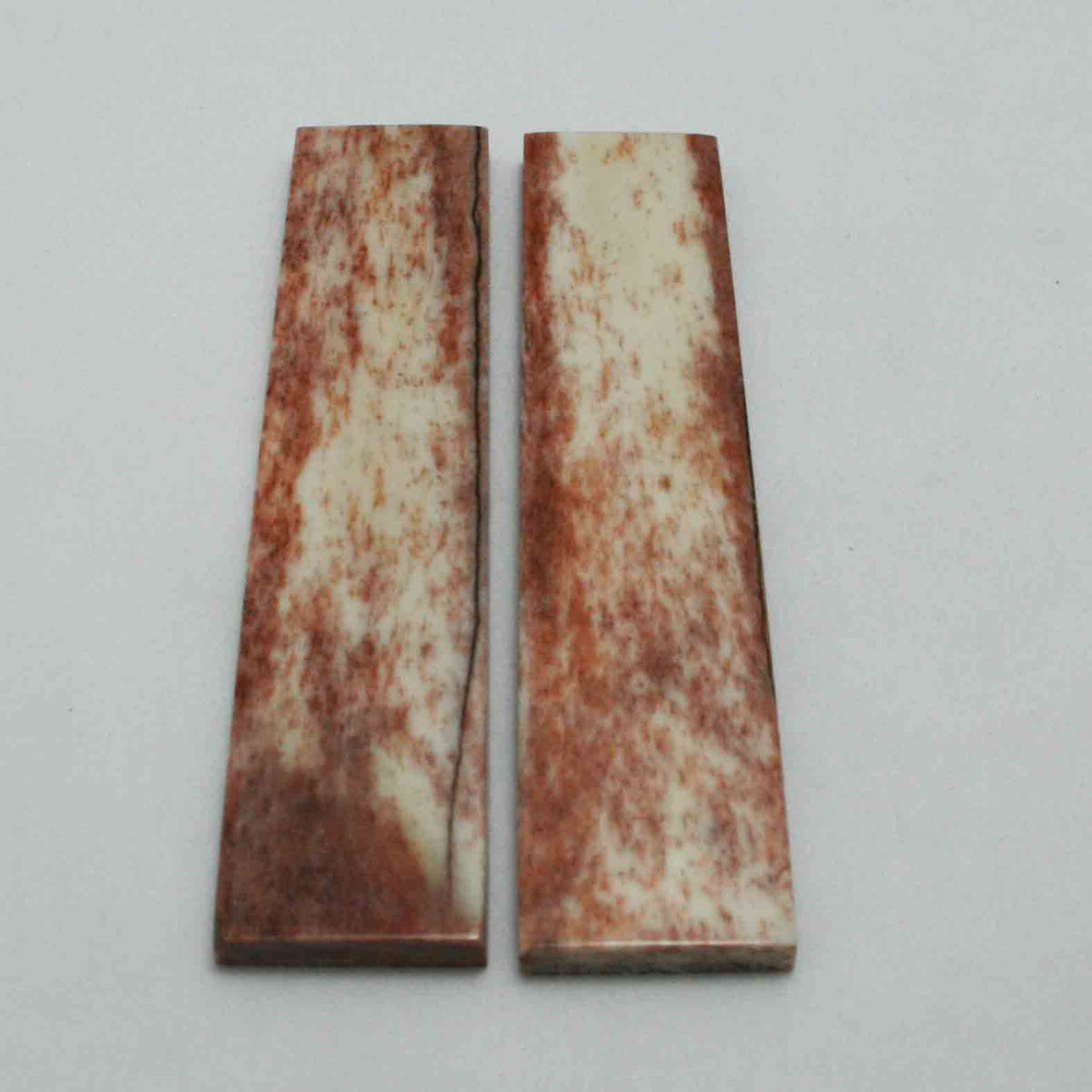 NB103MMA15 Giraffe Bone Scales