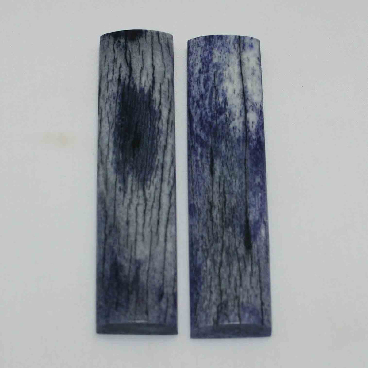 NB103MMA22 Giraffe Bone Scales