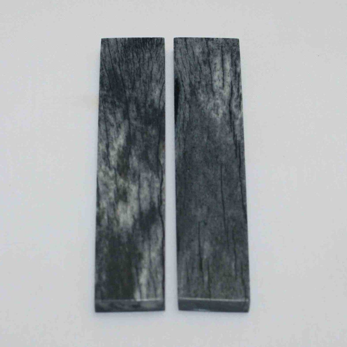 NB103MMA26 Giraffe Bone Scales