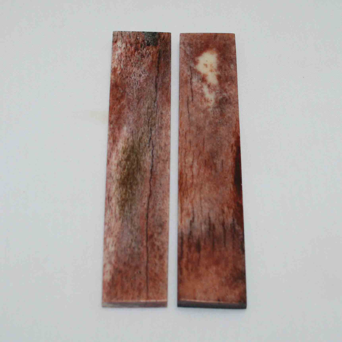 NB103MMA27 Giraffe Bone Scales