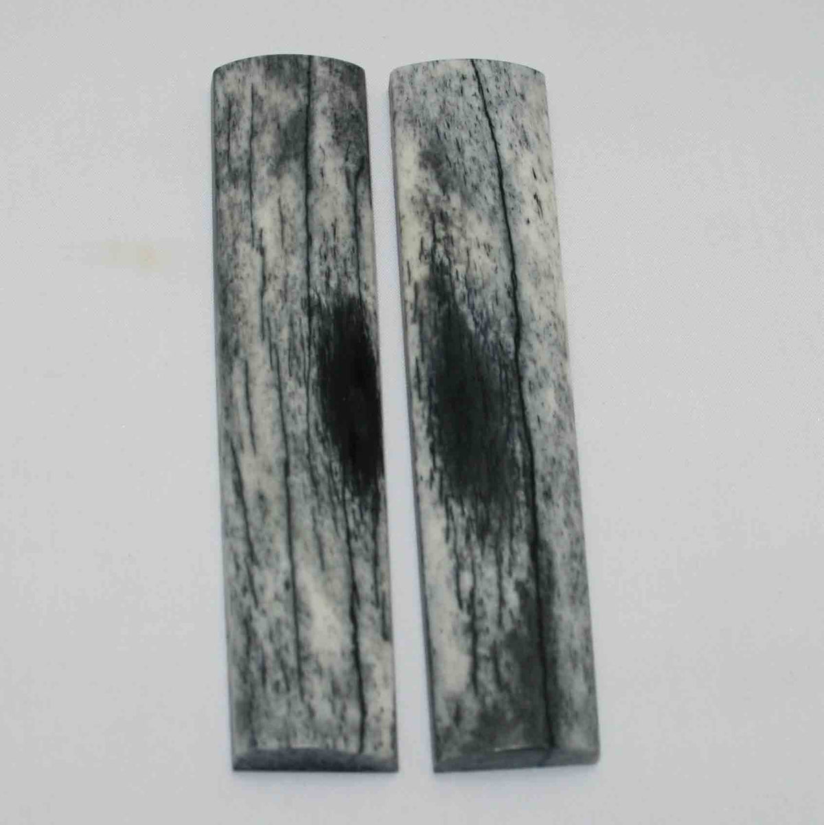 NB103MMA55 Giraffe Bone Scales