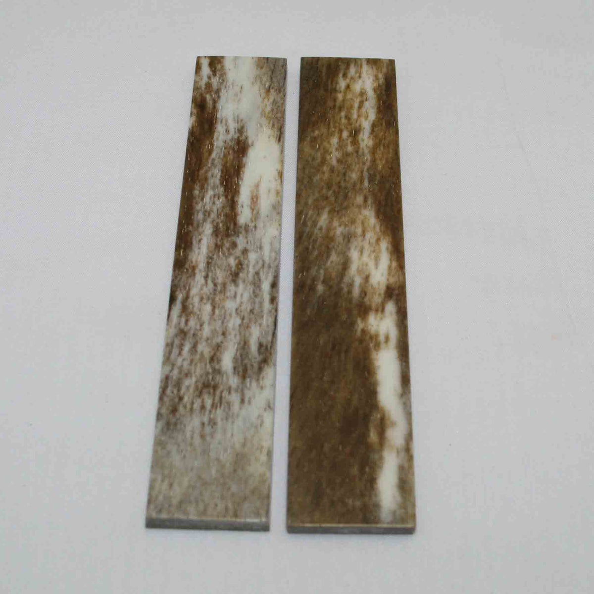 NB103MMA90 Giraffe Bone Scales