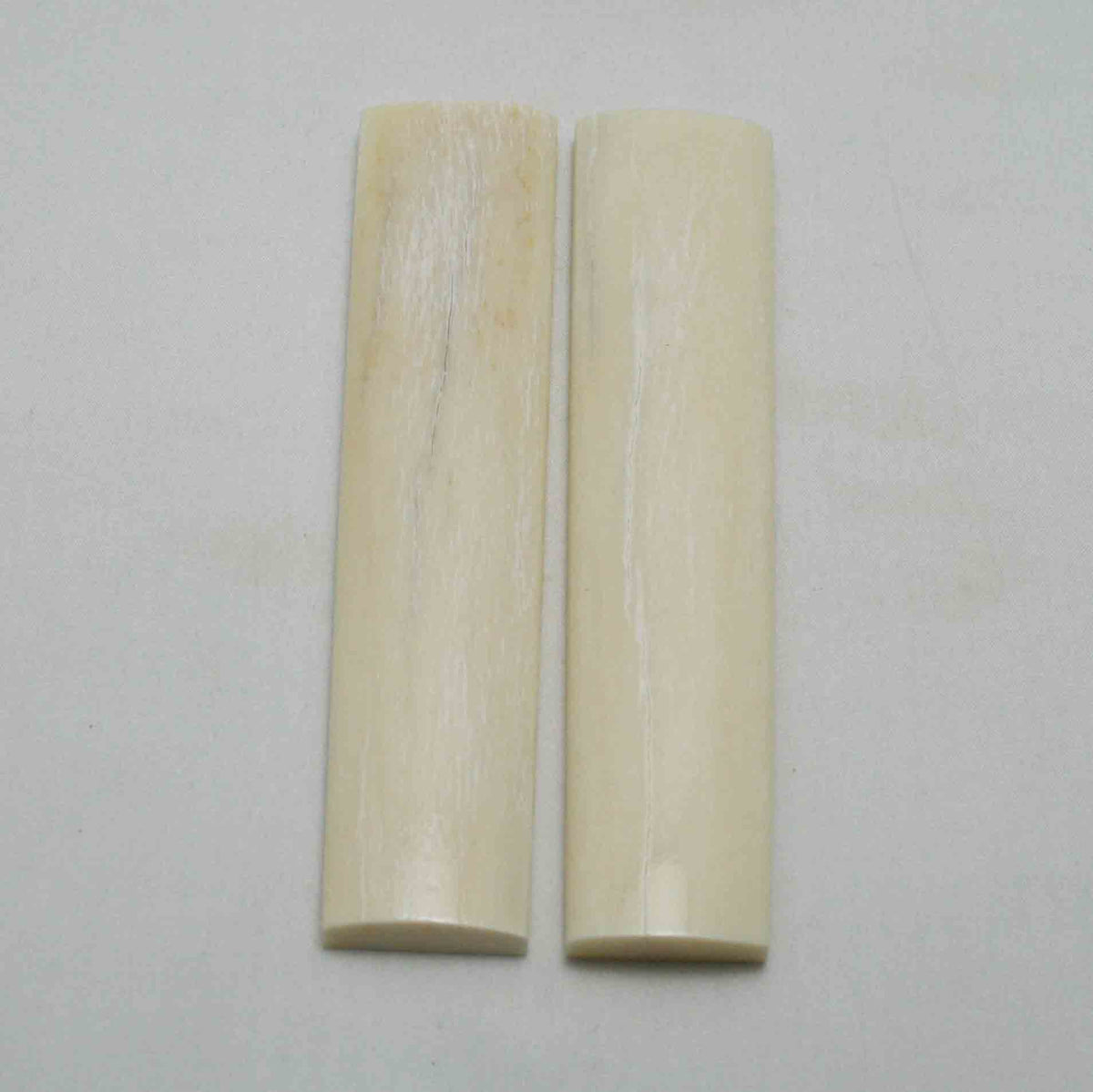 NB103MMA96 Giraffe Bone Scales