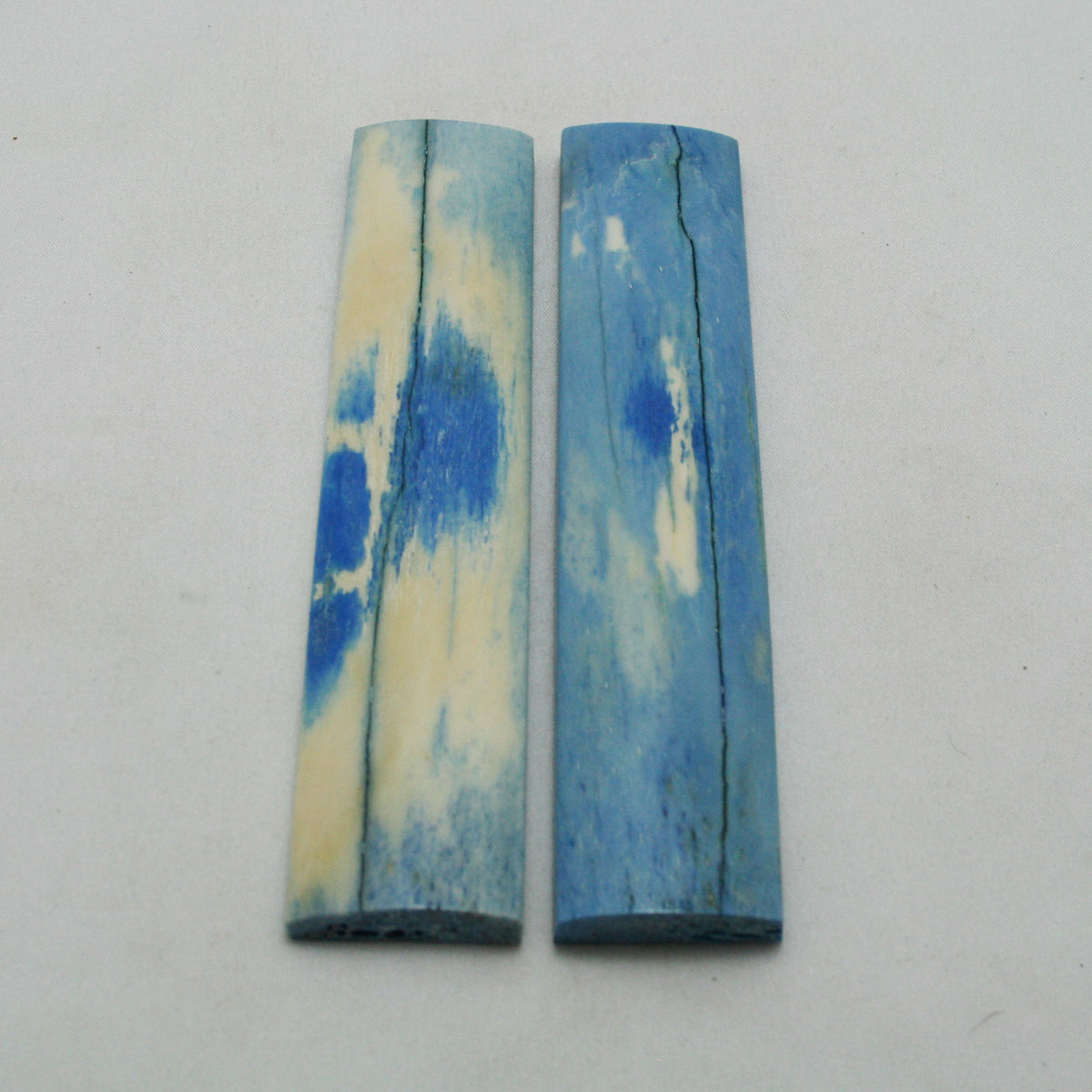 NB103NAM131 Giraffe Bone Scales