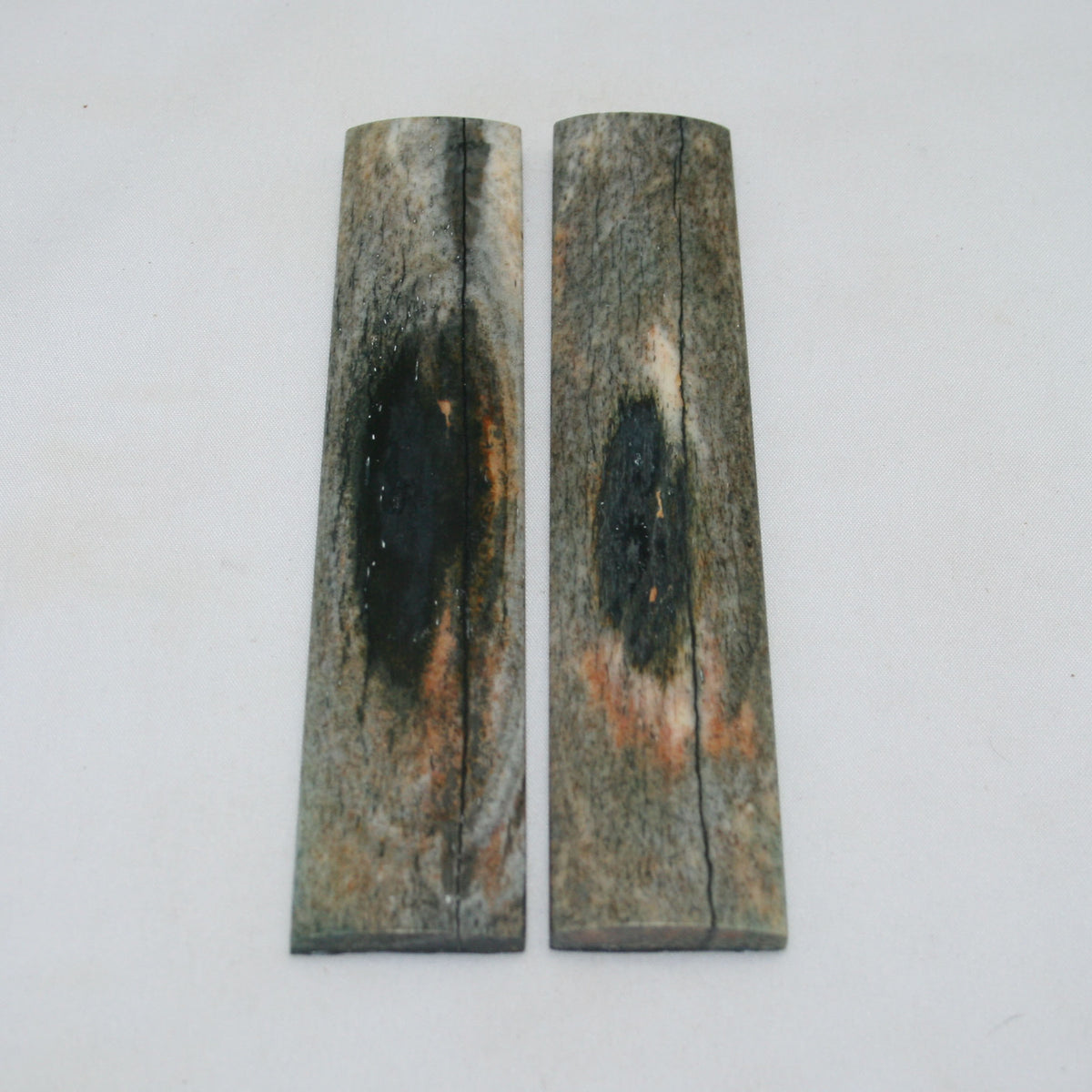 NB103NAM135 Giraffe Bone Scales