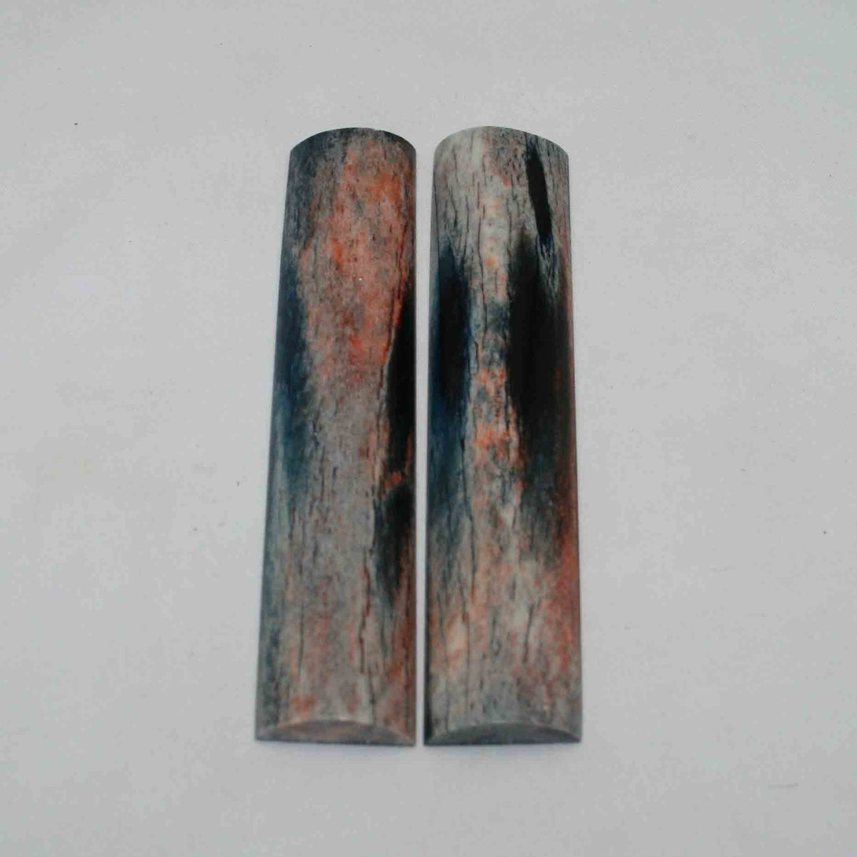 NB103NAM21 Giraffe Bone Scales