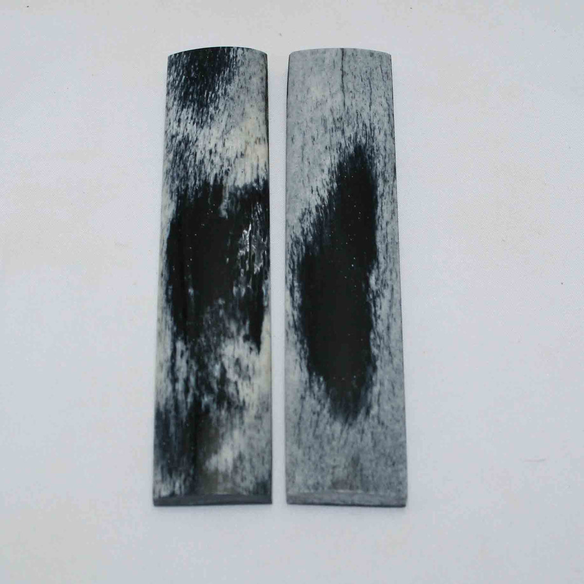 NB103NAM2 Giraffe Bone Scales