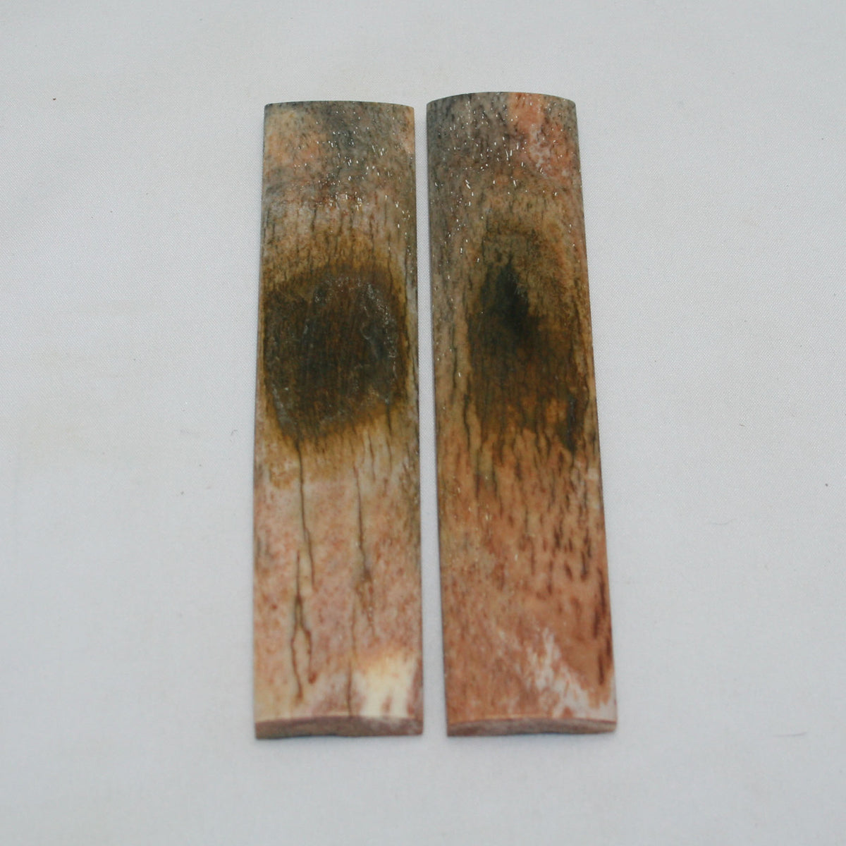 NB103NAM34 Giraffe Bone Scales