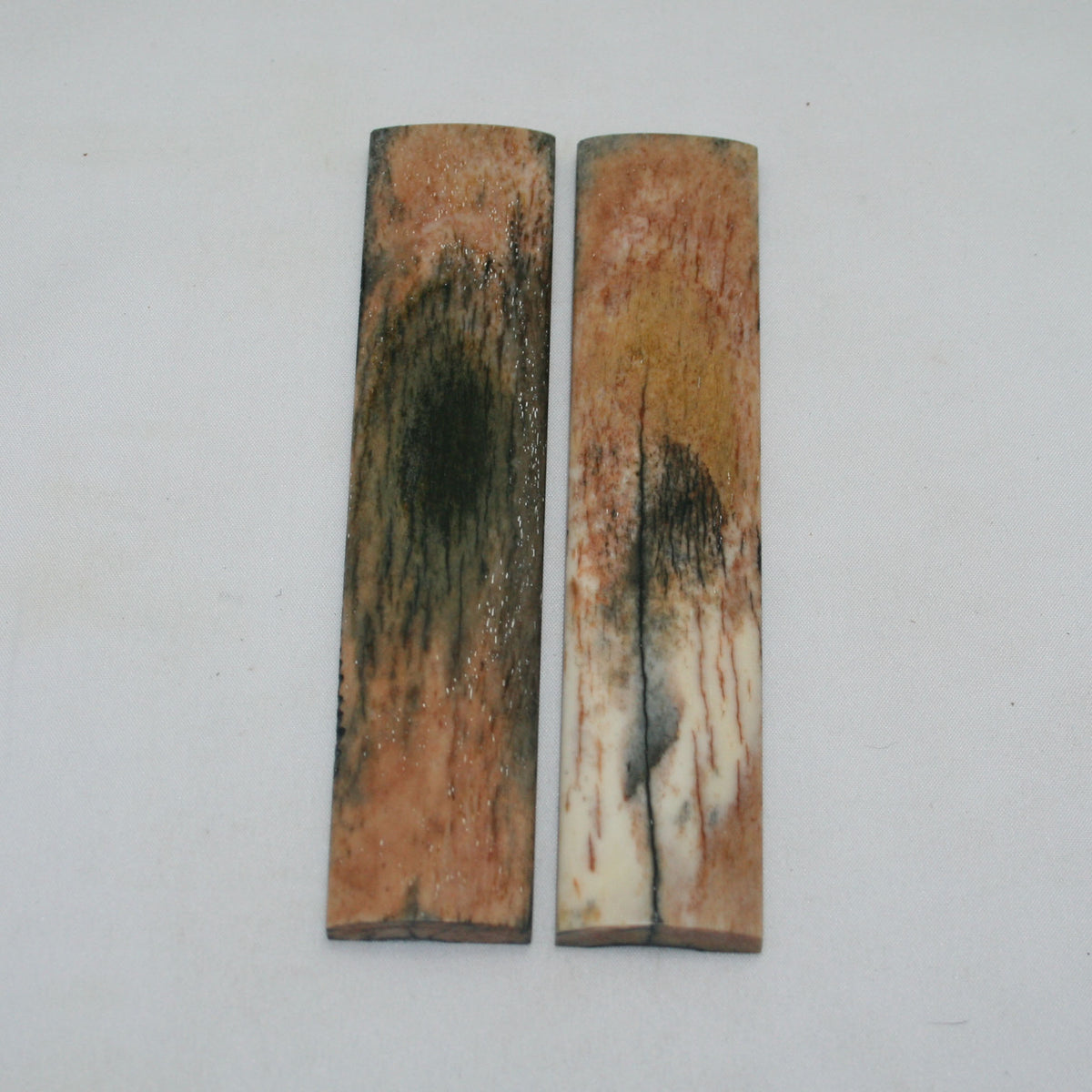 NB103NAM38 Giraffe Bone Scales