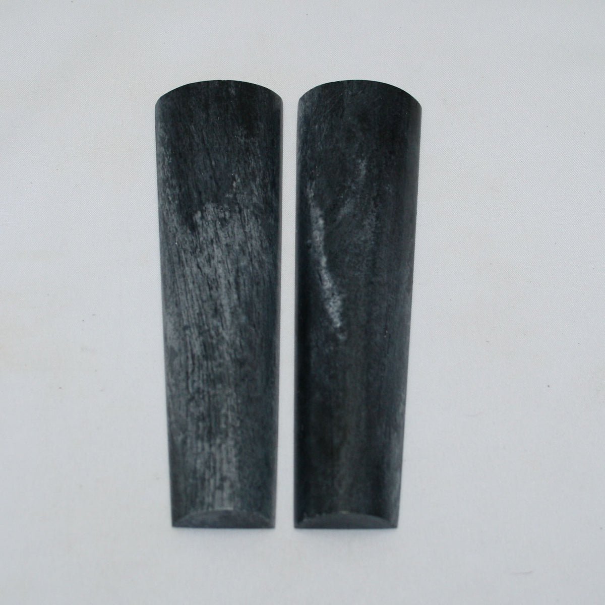 NB103NAM53 Giraffe Bone Scales