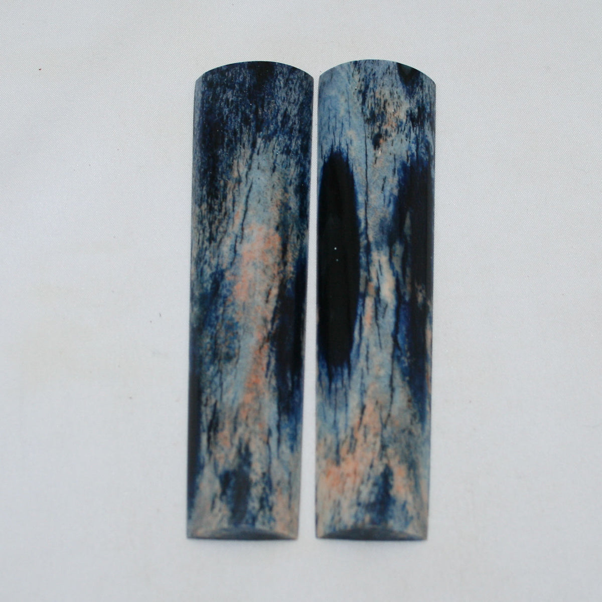 NB103NAM60 Giraffe Bone Scales