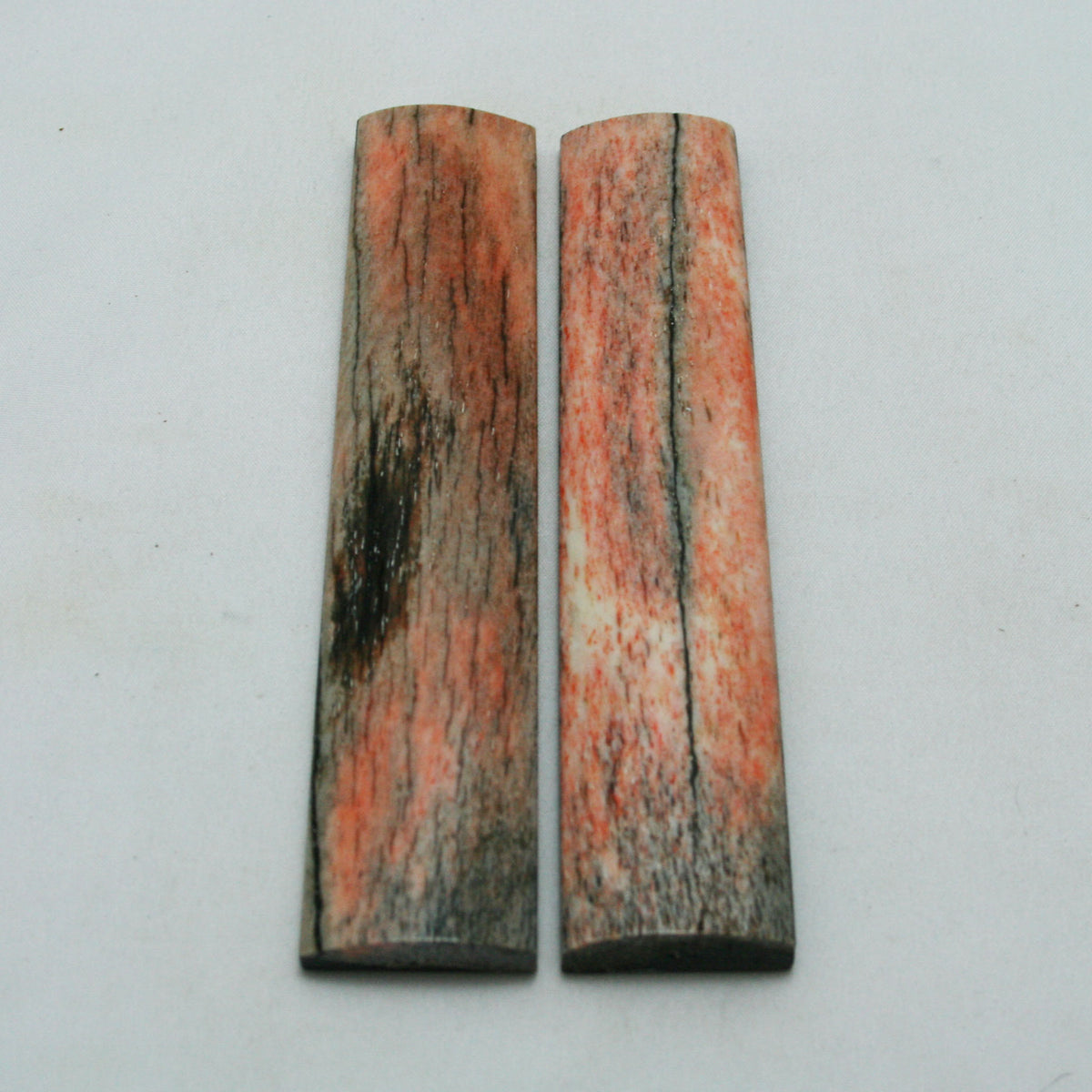 NB103NAM97 Giraffe Bone Scales