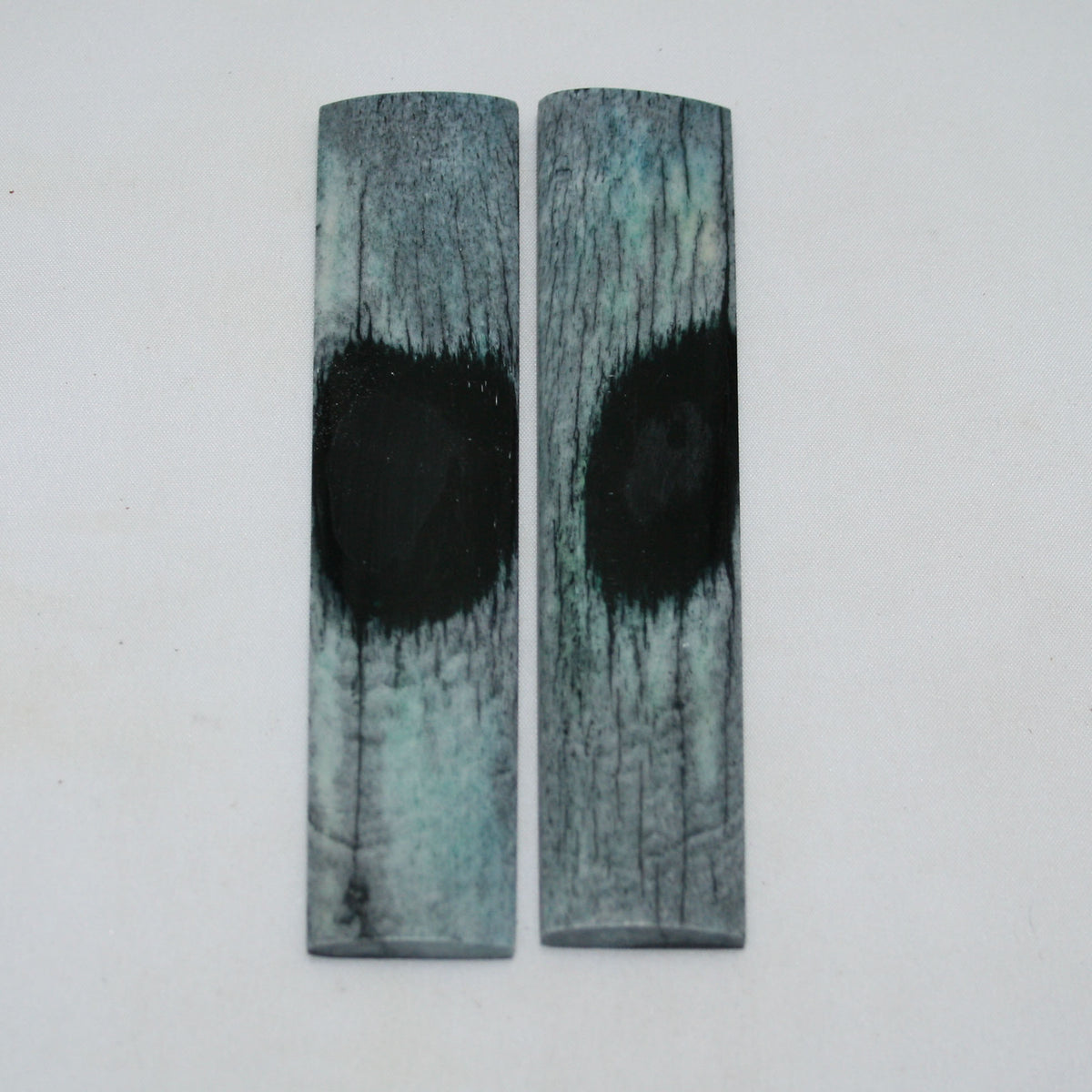 NB103NAM99 Giraffe Bone Scales