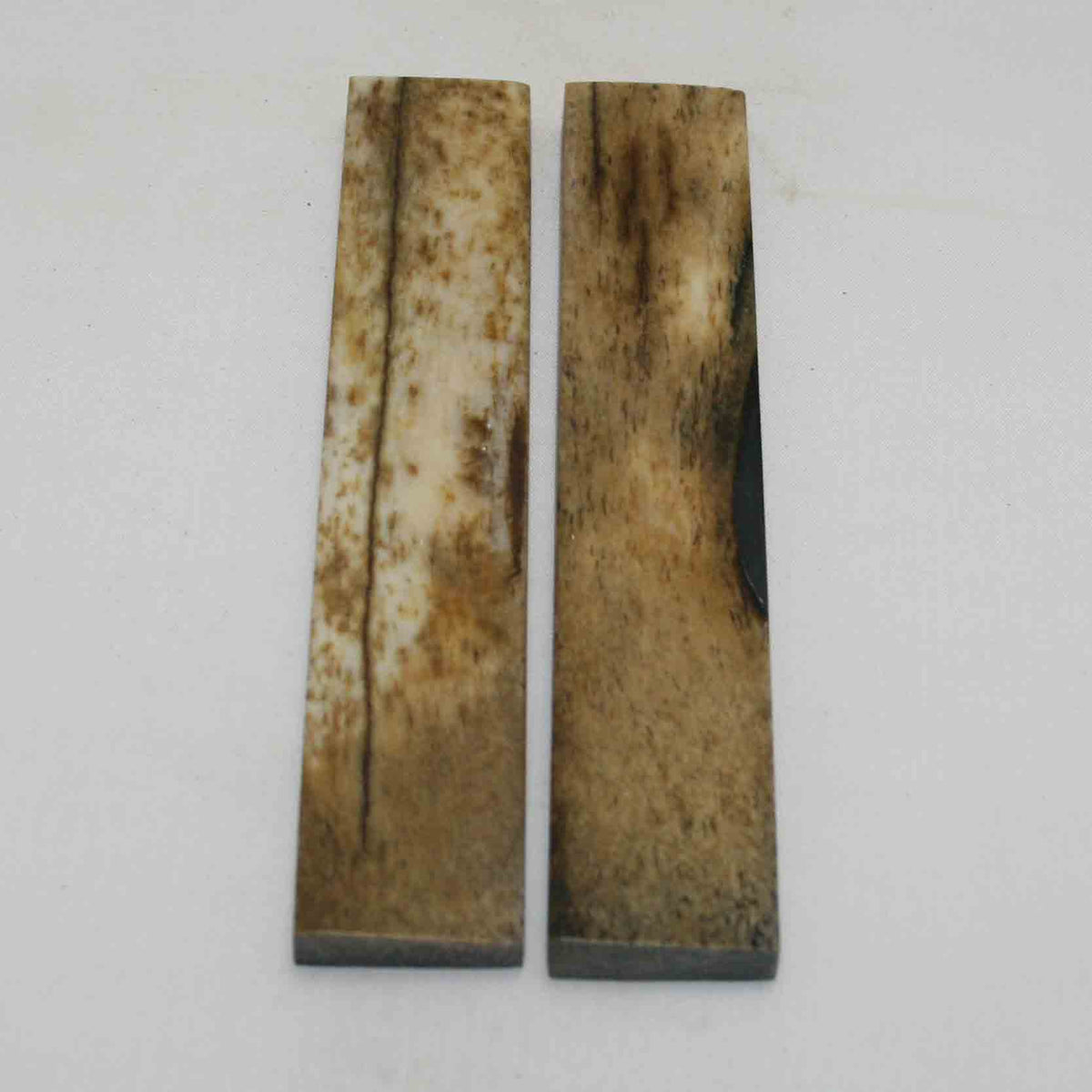 NB103NA101 Giraffe Bone Scales Size: 5.39" x 1.03" x 0.33" inch