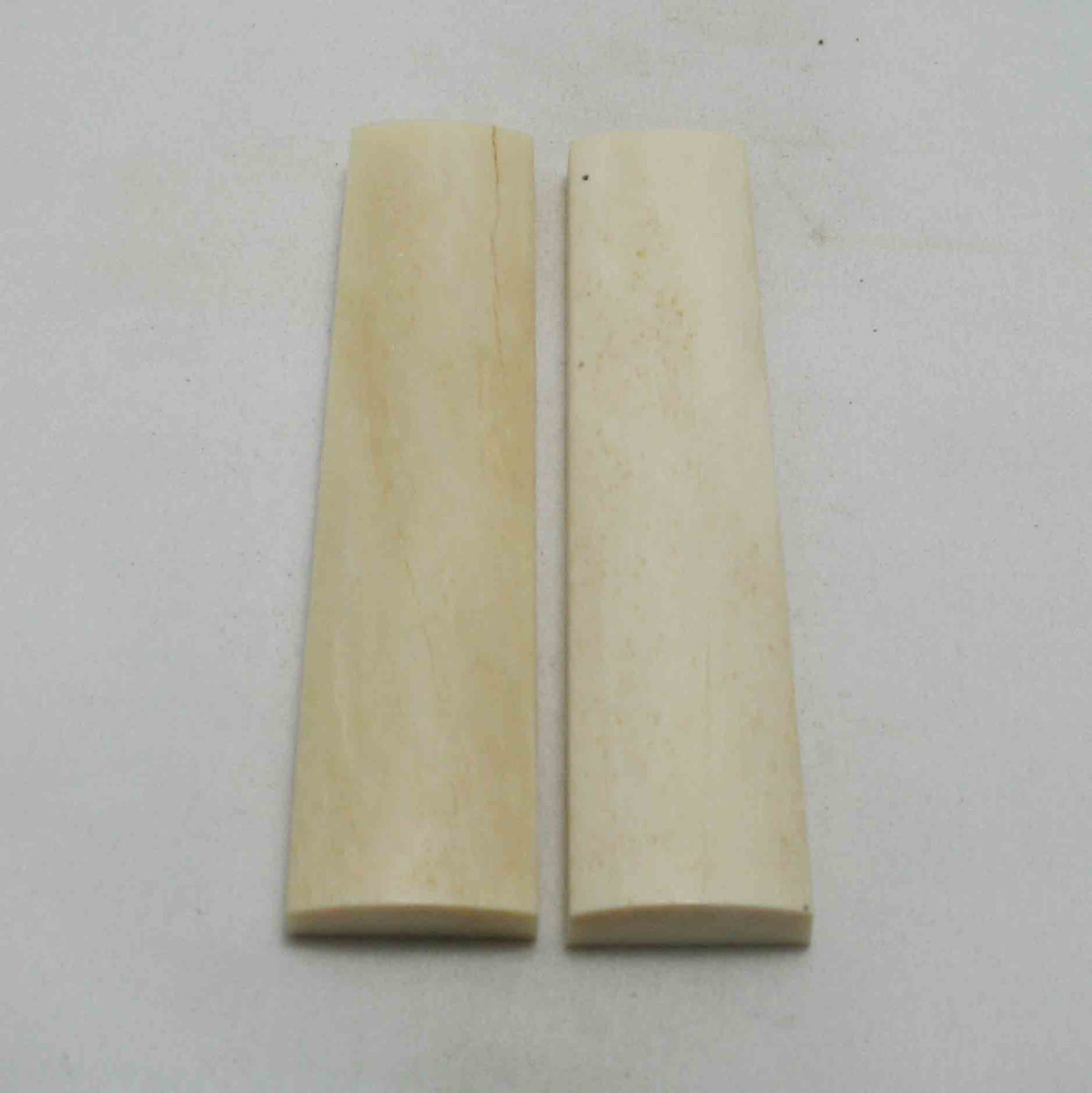 NB103NA105 Giraffe Bone Scales Size: 5.20" x 1.19" x 0.46" inch