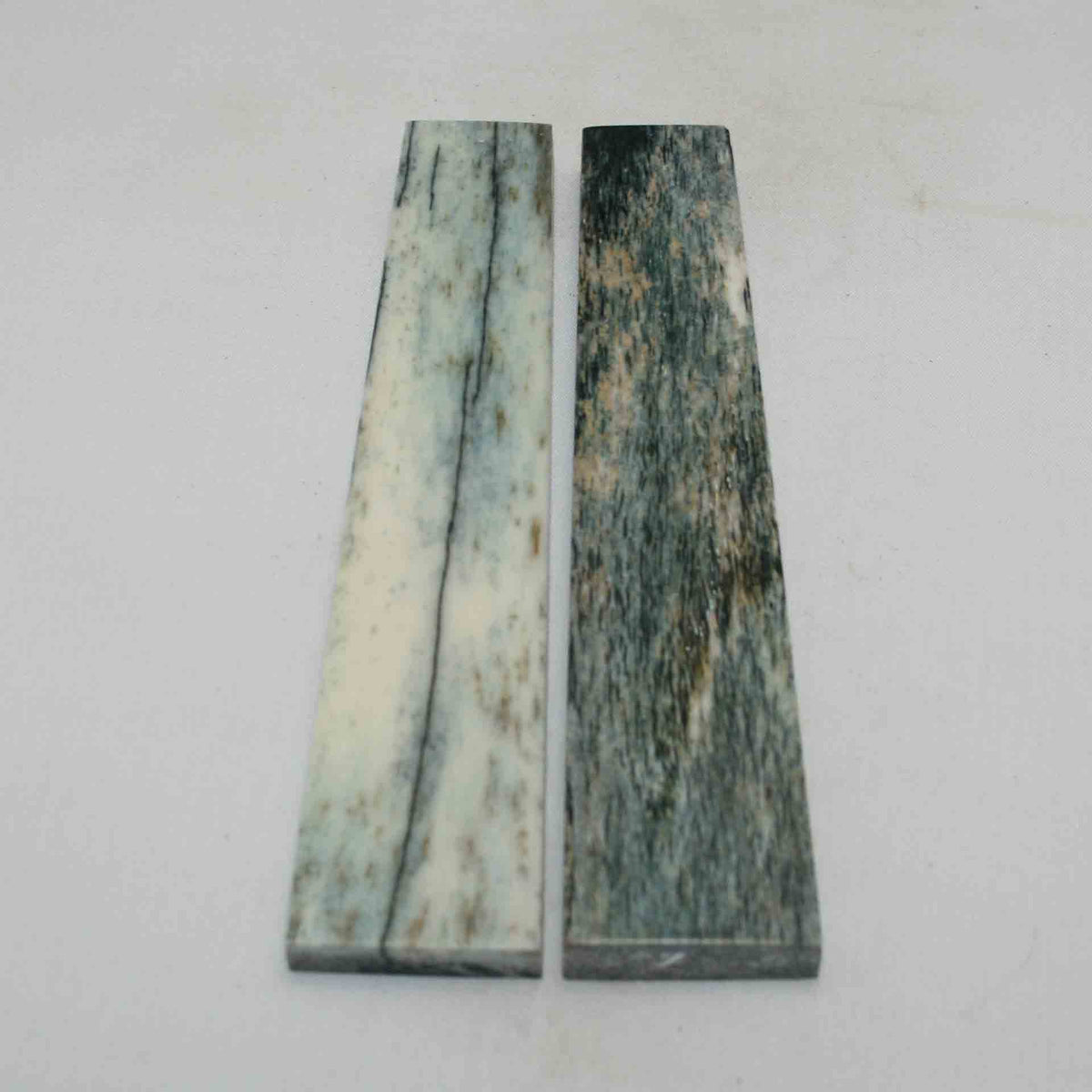 NB103NA131 Giraffe Bone Scales Size: 5.34" x 1.09" x 0.39" inch