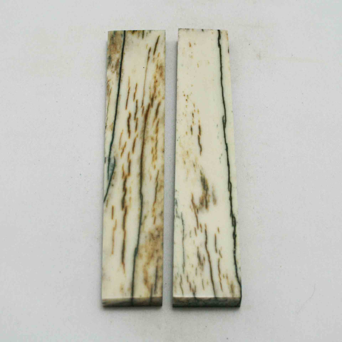 NB103NA135 Giraffe Bone Scales Size: 5.49" x 1.01" x 0.33" inch