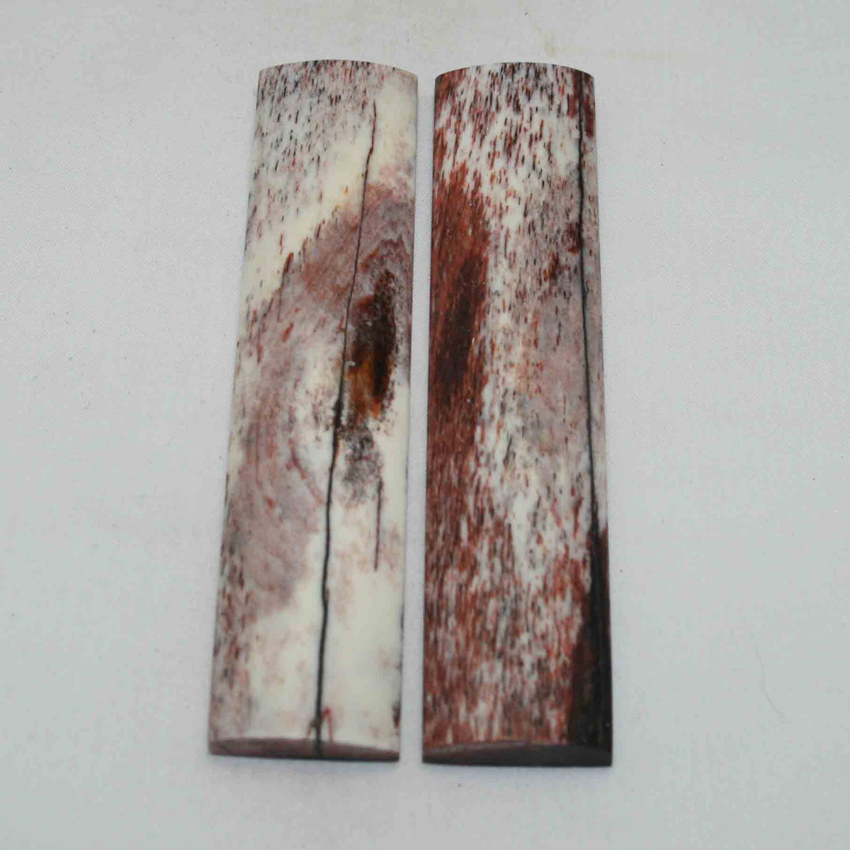 NB103NA143 Giraffe Bone Scales Size: 5.08" x 1.12" x 0.35" inch