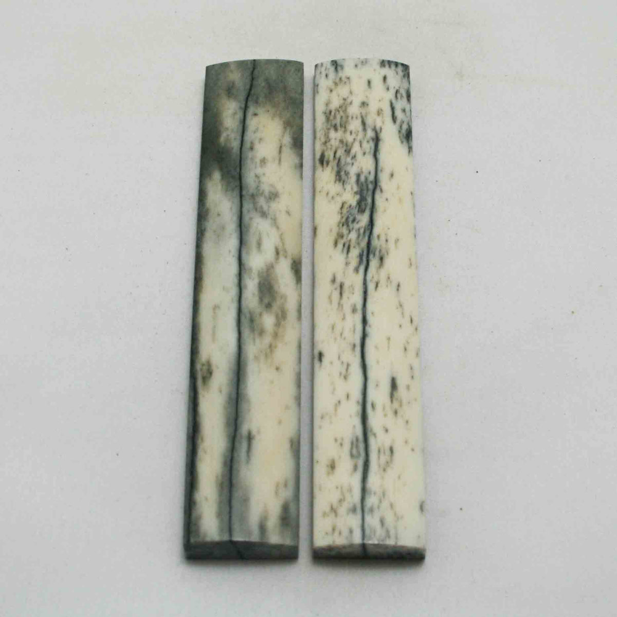 NB103NA152 Giraffe Bone Scales Size: 5.54" x 1.02" x 0.35" inch