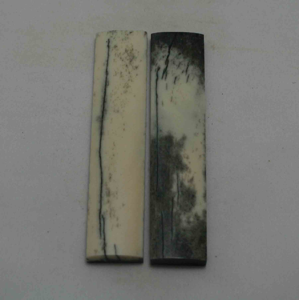 NB103NA154 Giraffe Bone Scales Size: 5.46" x 1.11" x 0.30" inch