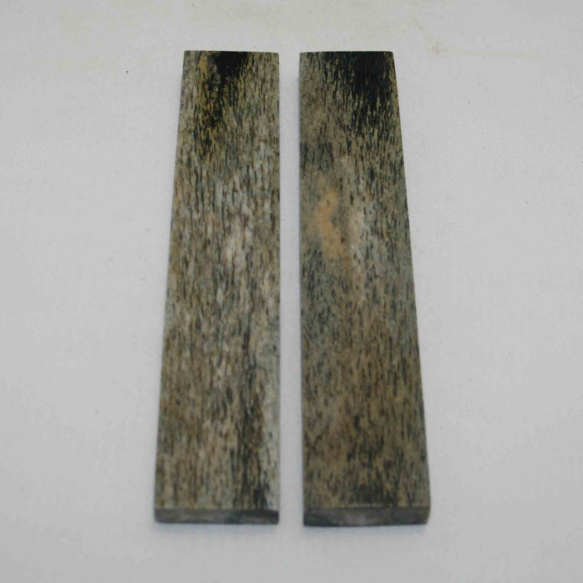 NB103NA17 Giraffe Bone Scales Size: 5.29" x 1.08" x 0.38" inch