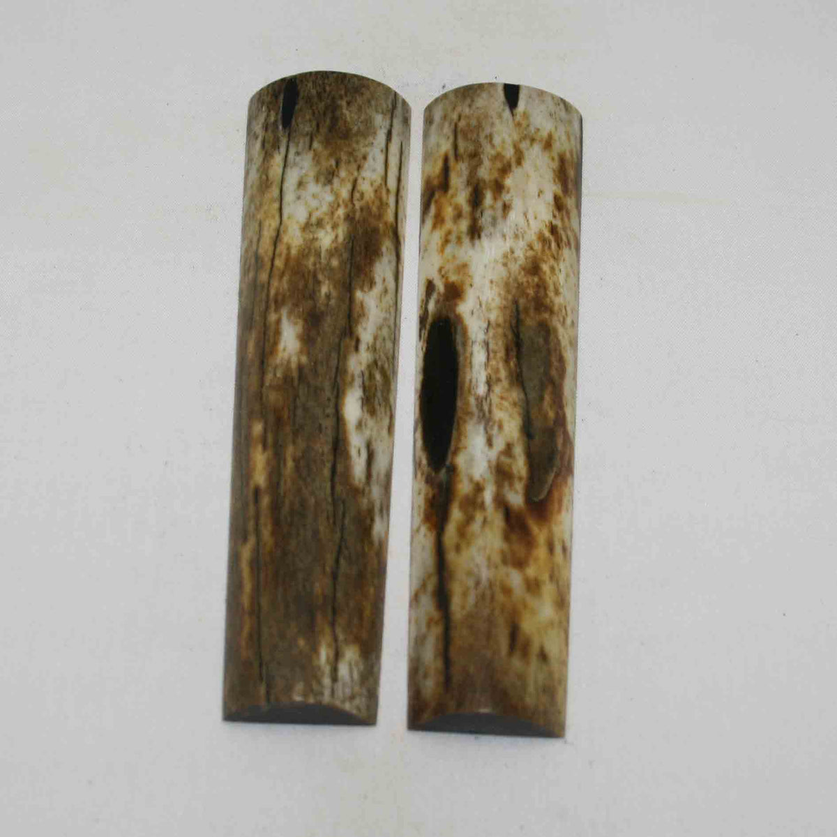 NB103NA220 Giraffe Bone Scales Size: 5.36" x 1.16" x 0.39" inch