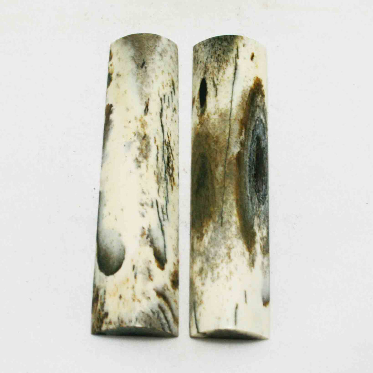 NB103NA226 Giraffe Bone Scales Size: 4.86" x 1.08" x 0.29" inch