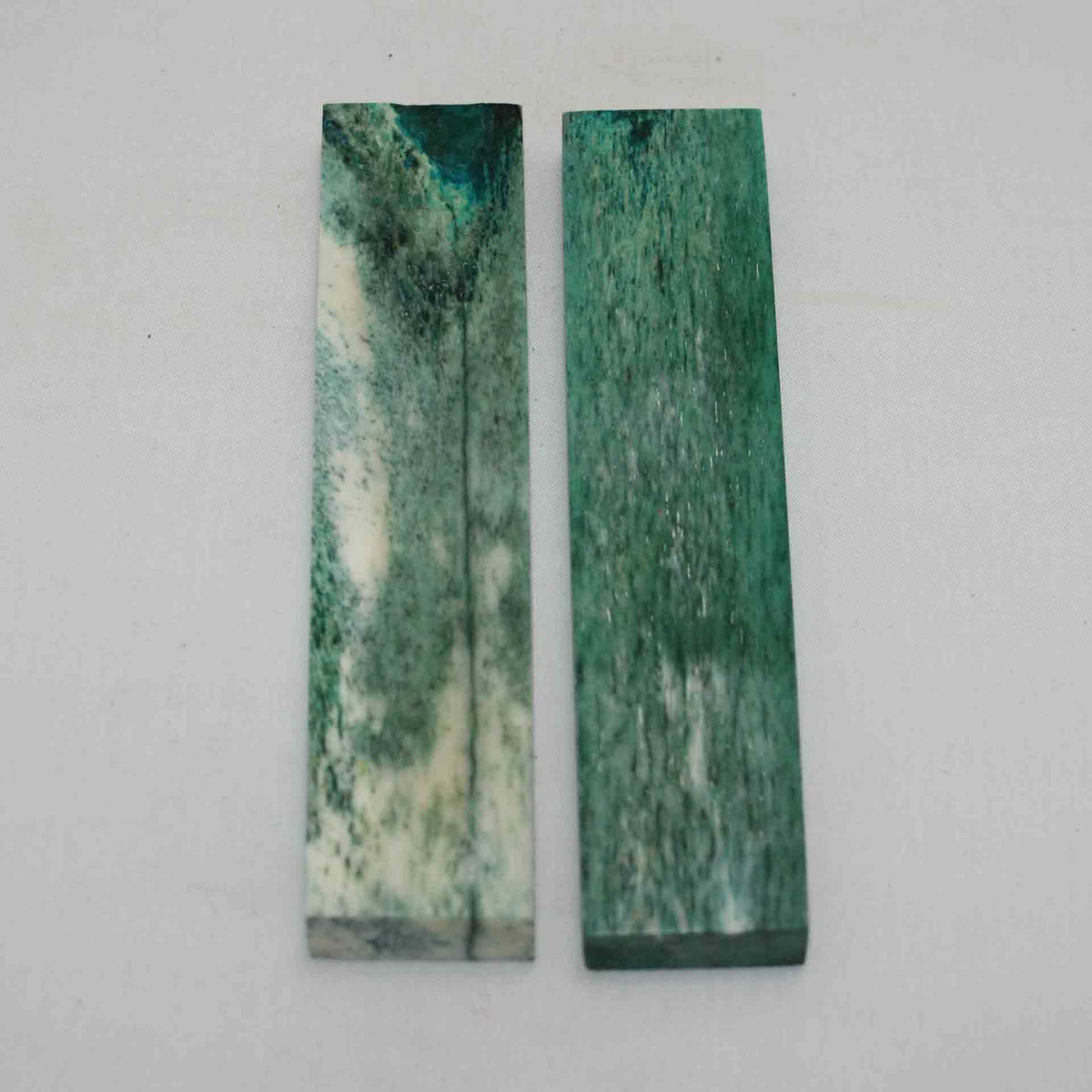 NB103NA34 Giraffe Bone Scales Size: 5.43" x 1.15" x 0.42" inch