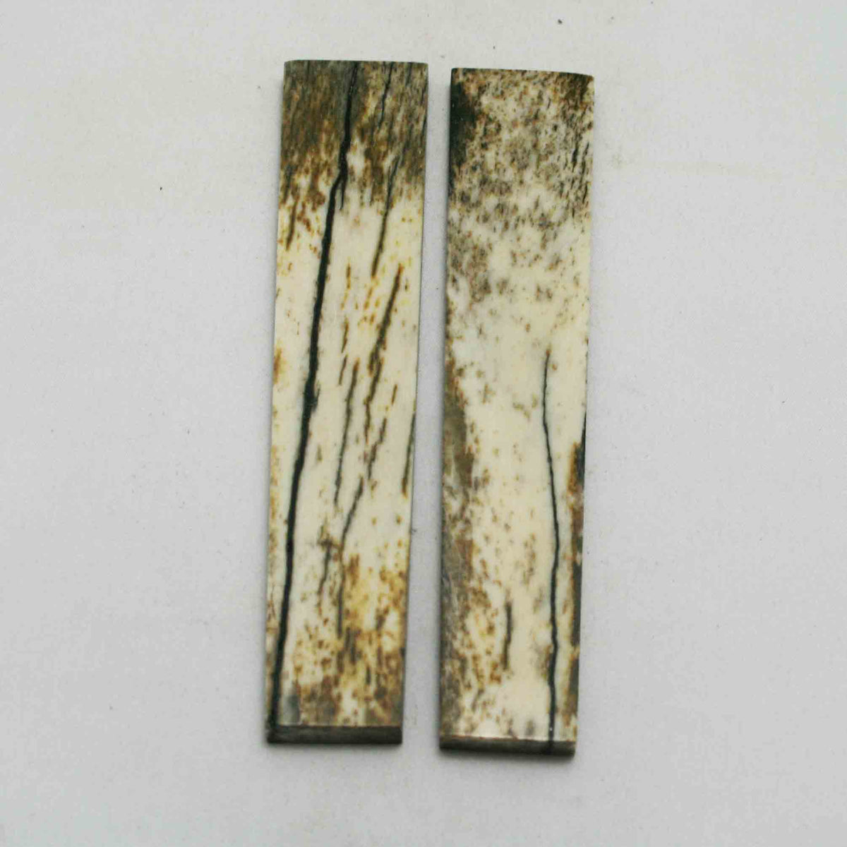 NB103NA40 Giraffe Bone Scales Size: 5.46" x 1.00" x 0.25" inch