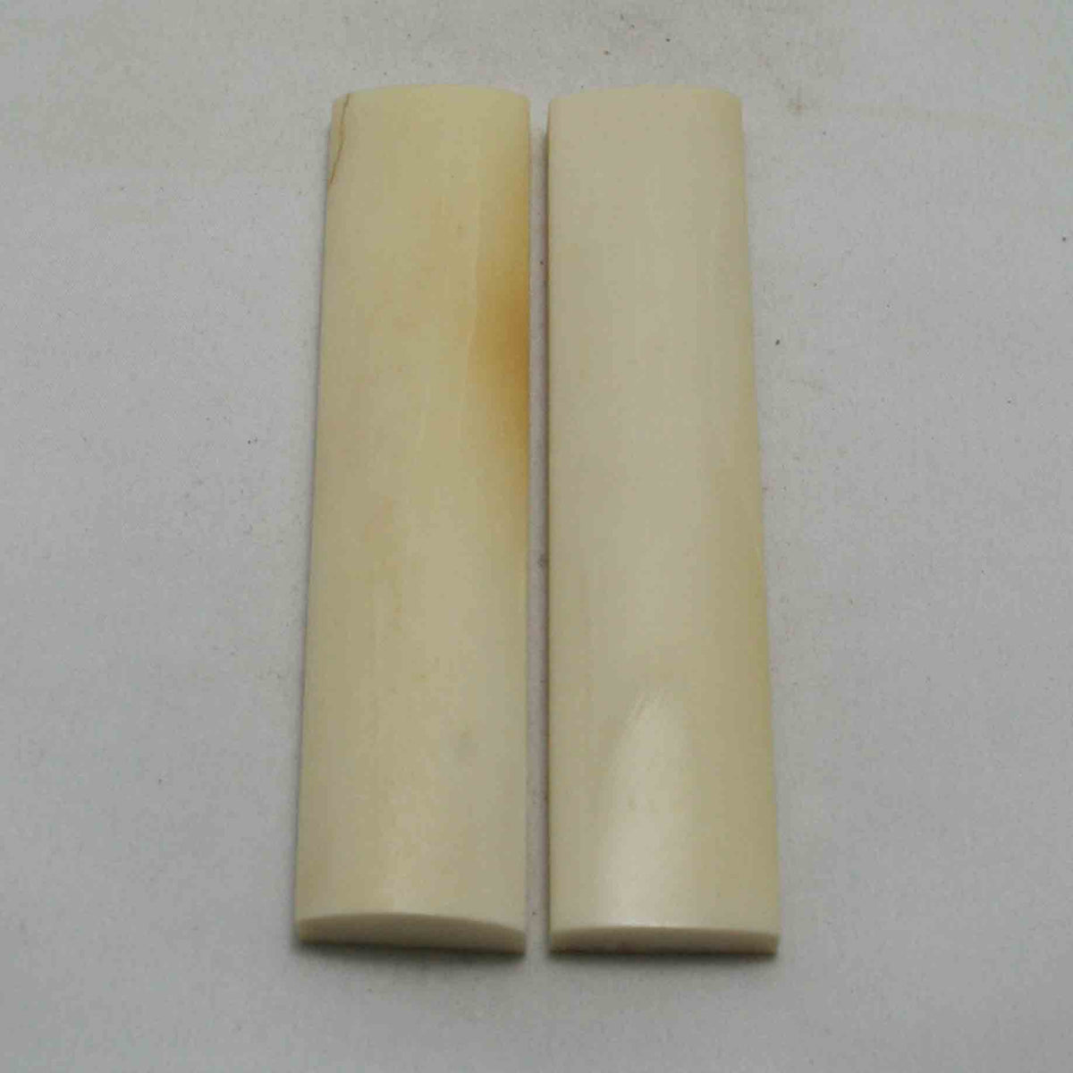 NB103NA58 Giraffe Bone Scales Size: 5.22" x 1.13" x 0.40" inch