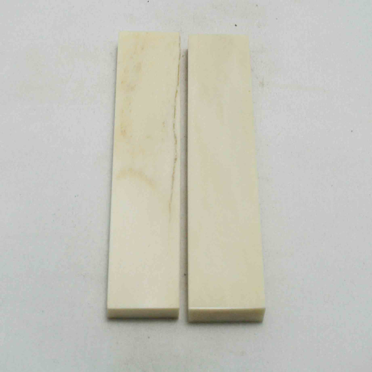 NB103NA62 Giraffe Bone Scales Size: 5.42" x 1.09" x 0.38" inch