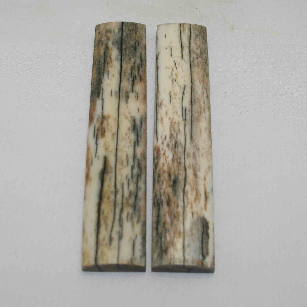 NB103NA64 Giraffe Bone Scales Size: 5.43" x 1.12" x 0.43" inch