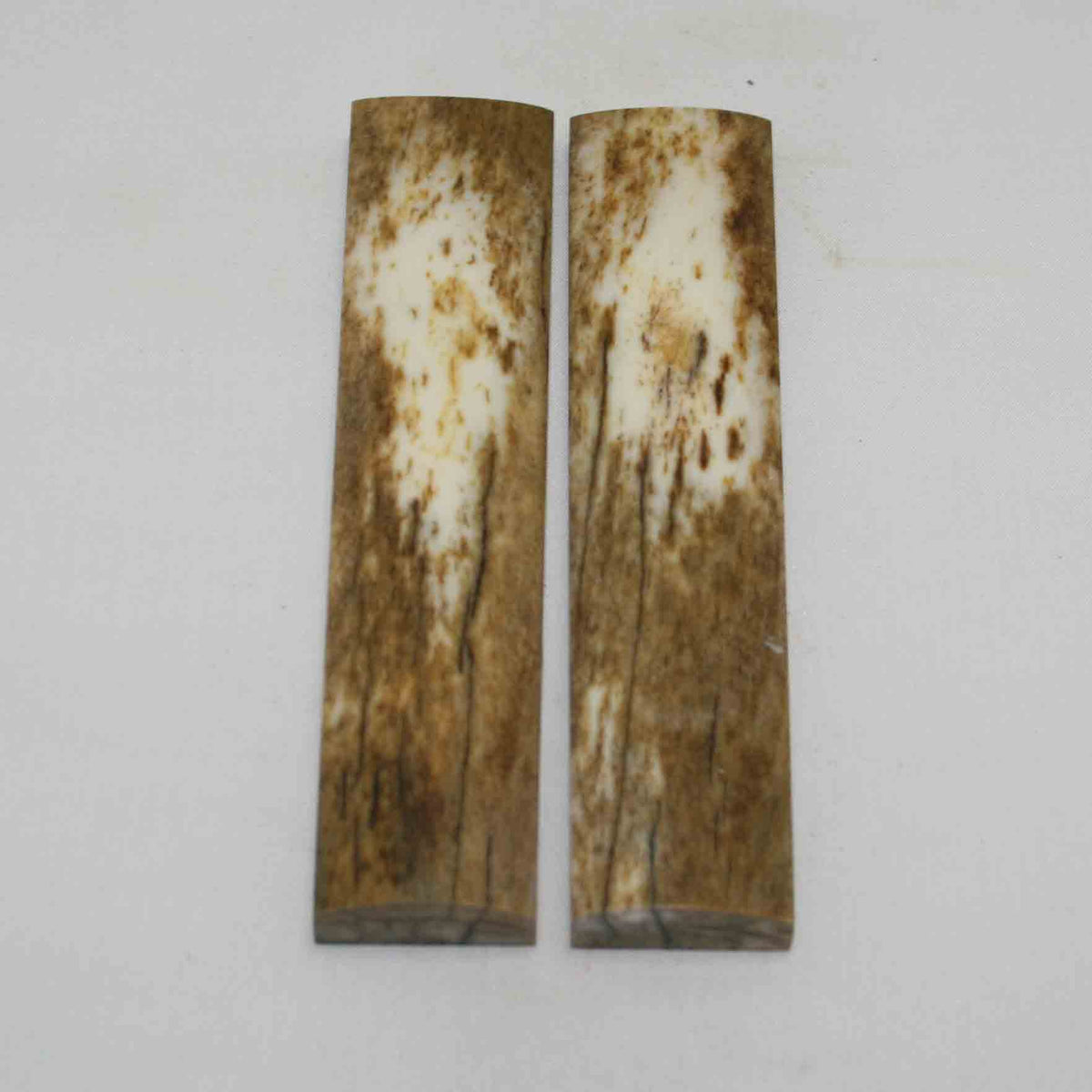 NB103NA84 Giraffe Bone Scales Size: 5.35" x 1.15" x 0.44" inch